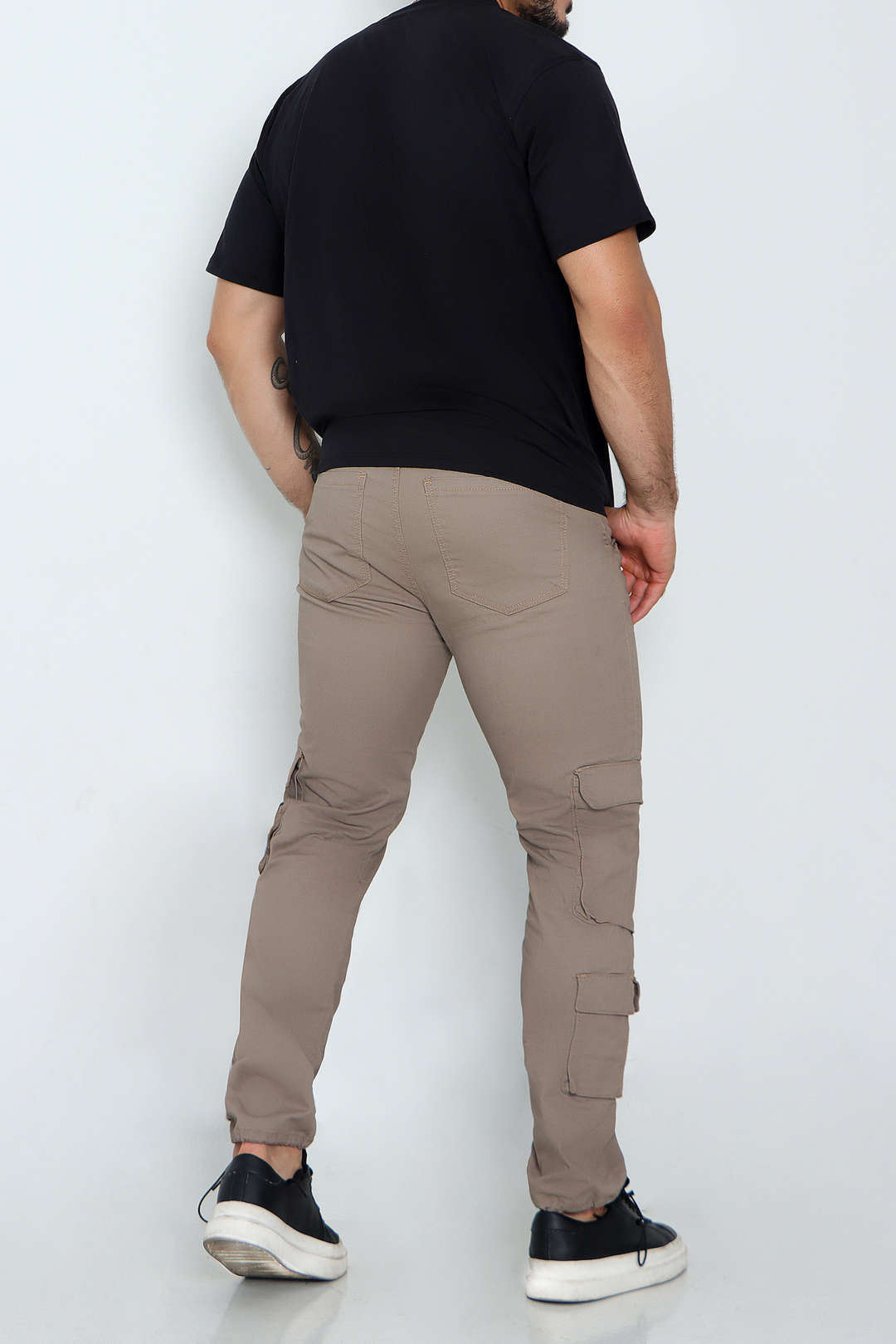 Jogger Hombre REF. H13075